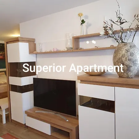 Apartment Ferienwohnungkochhalle *